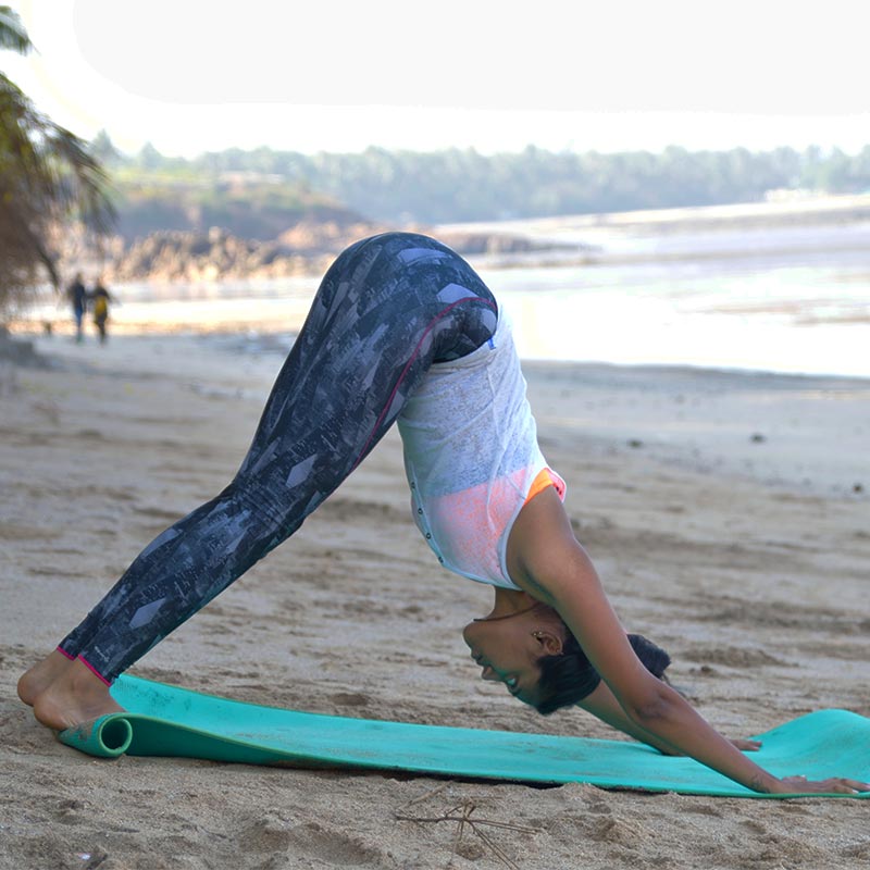 Online Yoga Trainers India List Of Best Female Yoga Trainers India 