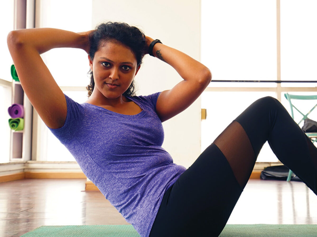 https://www.wellintra.com/wp-content/uploads/2019/07/personal-fitness-trainer-female-Juhu-Andheri-West-1200x900.jpg