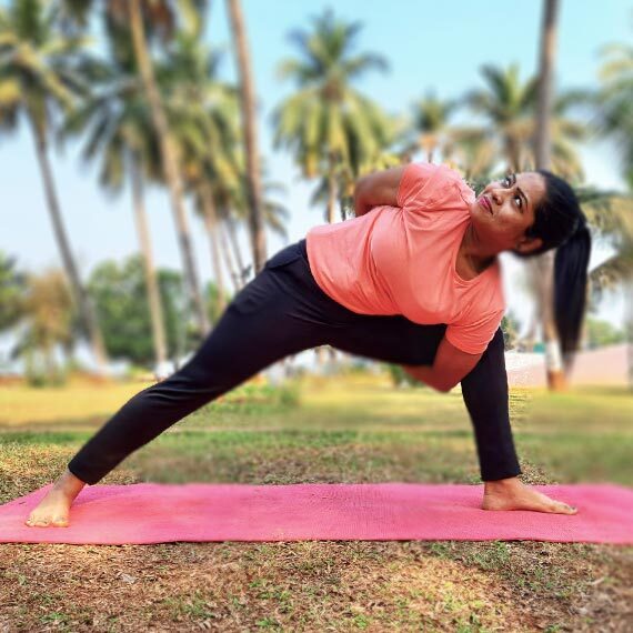 Kanchan Kanse Female Yoga Trainer Mulund Bhandup