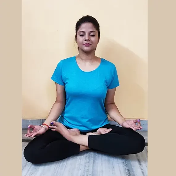 Astha Best Yoga Instructor Mayur Vihar Delhi