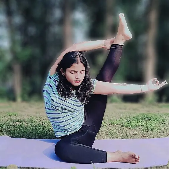 Female Yoga Instructor Sector 7 Gurgaon